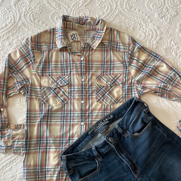 American Eagle Outfitters Denim - American Eagle jeans & long sleeve shirt